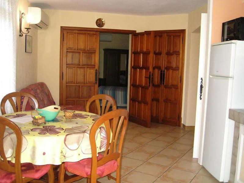 Mas Aurelia B&B Фрежус Екстер'єр фото